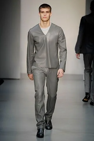 Look 3